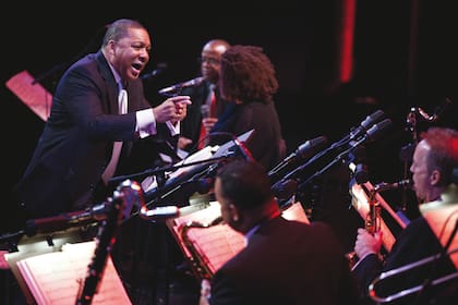 En el Lincoln Center de Nueva York, Marsalis dirige Blood on the Fields, la pieza por la que obtuvo un Pulitzer en 1997