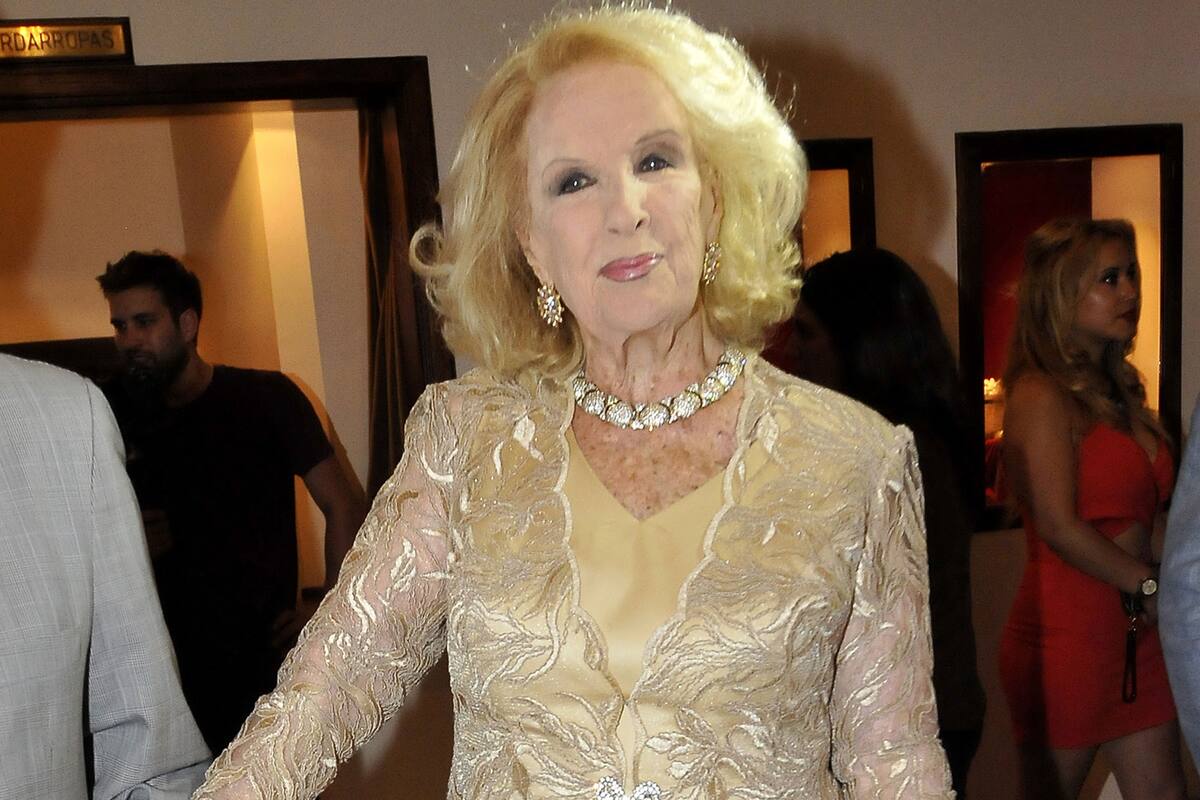 En el marco del festejo, la diva donó dinero a la institución; además, se entregaron los Premios Podestá a la Trayectoria Honorable