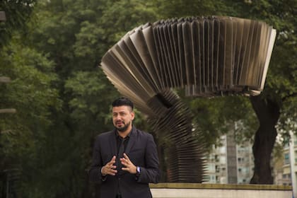 En el marco del Festival y Mundial de Tango 2019 el gobierno incorporó al monumento dentro de la visita guiada de Puerto Madero