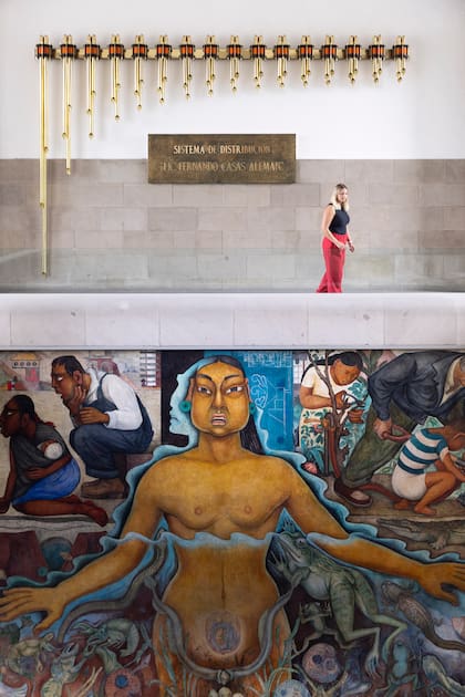 En el Museo Jardín del Agua se puede encontrar este mural realizado por Diego Rivera en 1951, titulado "El agua, origen de la vida".