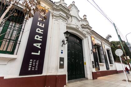 En el Museo Larreta se presentará "La imagen descifrada", una muestra que propone acercarse a la faceta menos conocida de Silvina Ocampo: la de artista visual, a partir de una selección inédita de obras y documentos