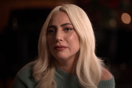 En el nuevo documental sobre salud mental del príncipe Harry y Oprah, Lady Gaga se abrió sobre un traumático evento de su pasado