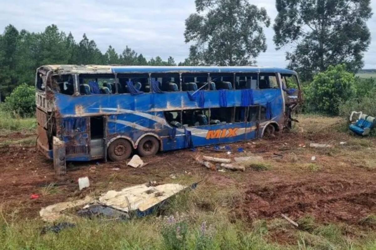 En el ómnibus de doble piso viajaban entre 55 y 60 personas