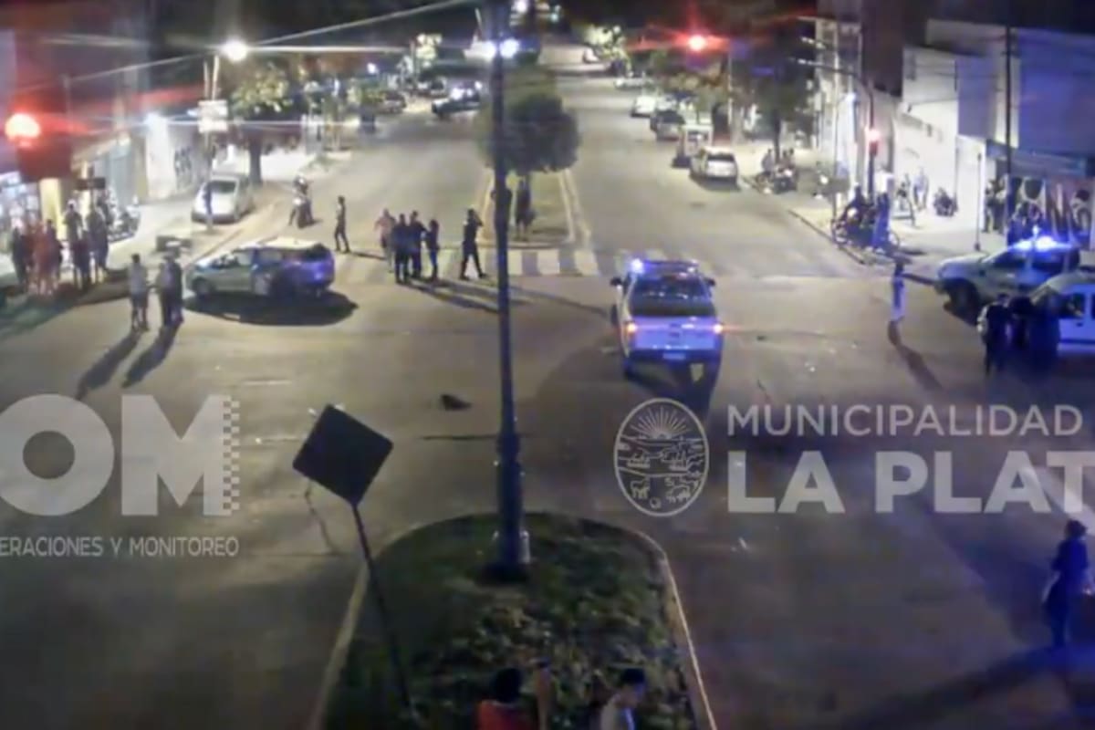 En el operativo de emergencia, colaboró personal de bomberos y del Sistema de Atención Médica de Emergencia (SAME), agentes de la Policia Bonaerense, y efectivos de la Guardia Urbana de Prevención.