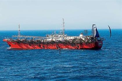 En el país hay 550 busques con permiso de pesca vigente y 135 plantas industriales en tierra