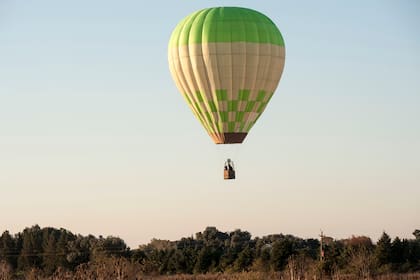 En el país hay unos 70 globos, pero sólo una decena se usa para vuelos comerciales. Cómo, dónde y cuánto cuesta la experiencia