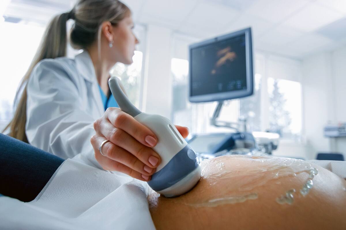 En el país ya murieron de coronavirus Covid-19 12 embarazadas