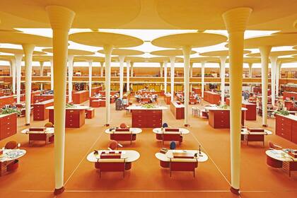 En el parate obligado por la cuarentena, las empresas piensan cómo transformarán el espacio tradicional de trabajo con la (nueva) normalidad. Profilácticas, policéntricas, híbridas, remotas, ¿cómo serán las oficinas de la pospandemia?