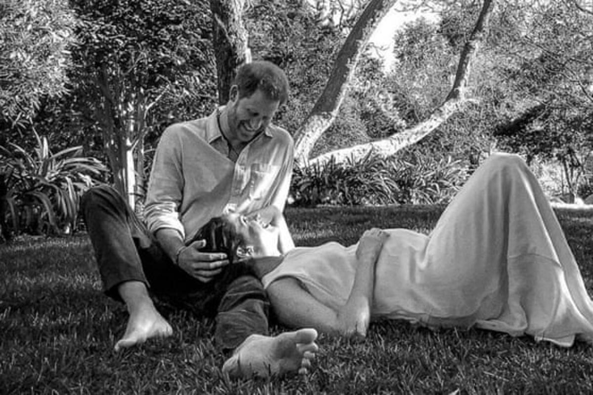 En el parque de su casa en Montecito