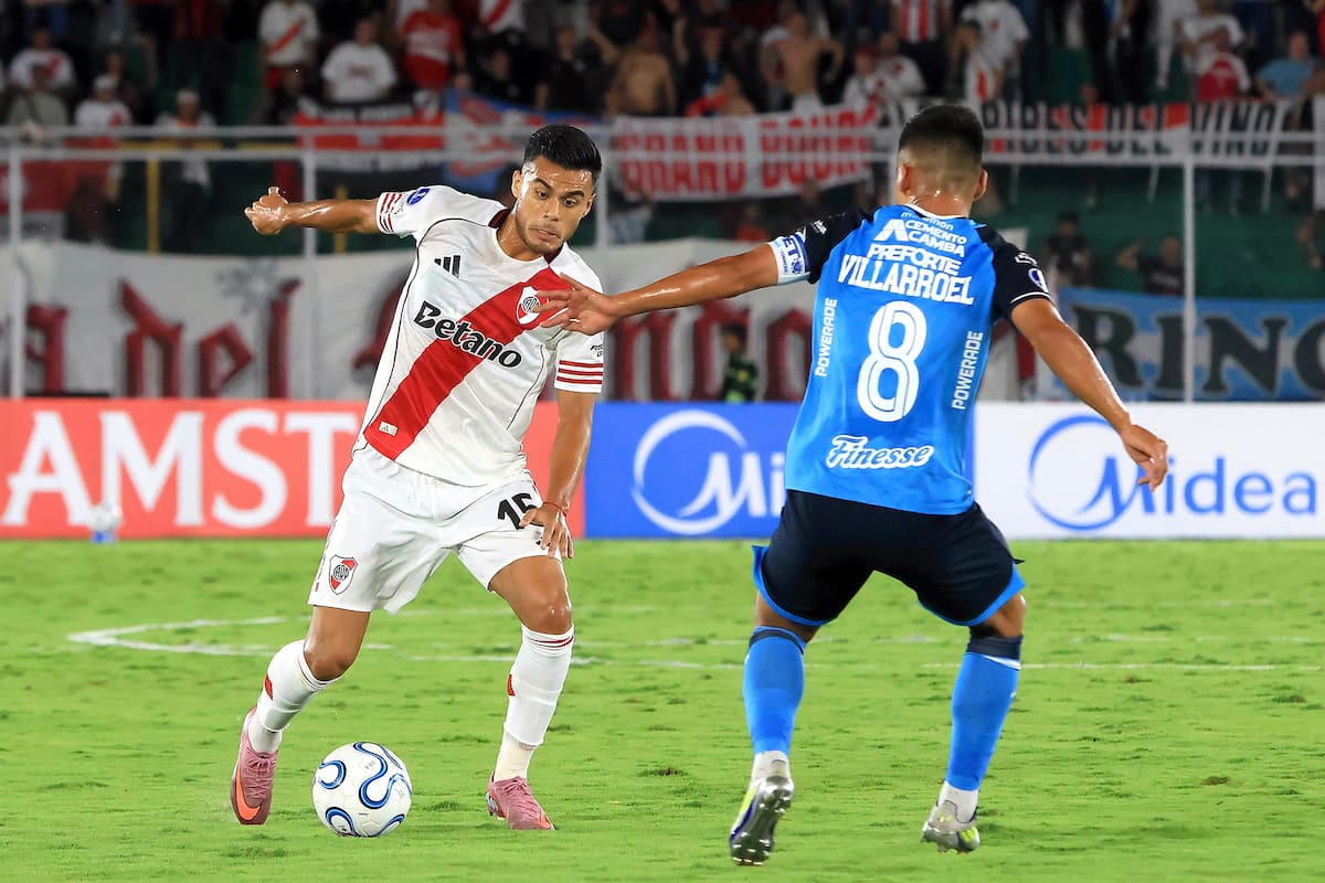 En el partido de la primera vuelta entre Blooming y River, por la fecha 1, empataron 2 a 2 en Bolivia