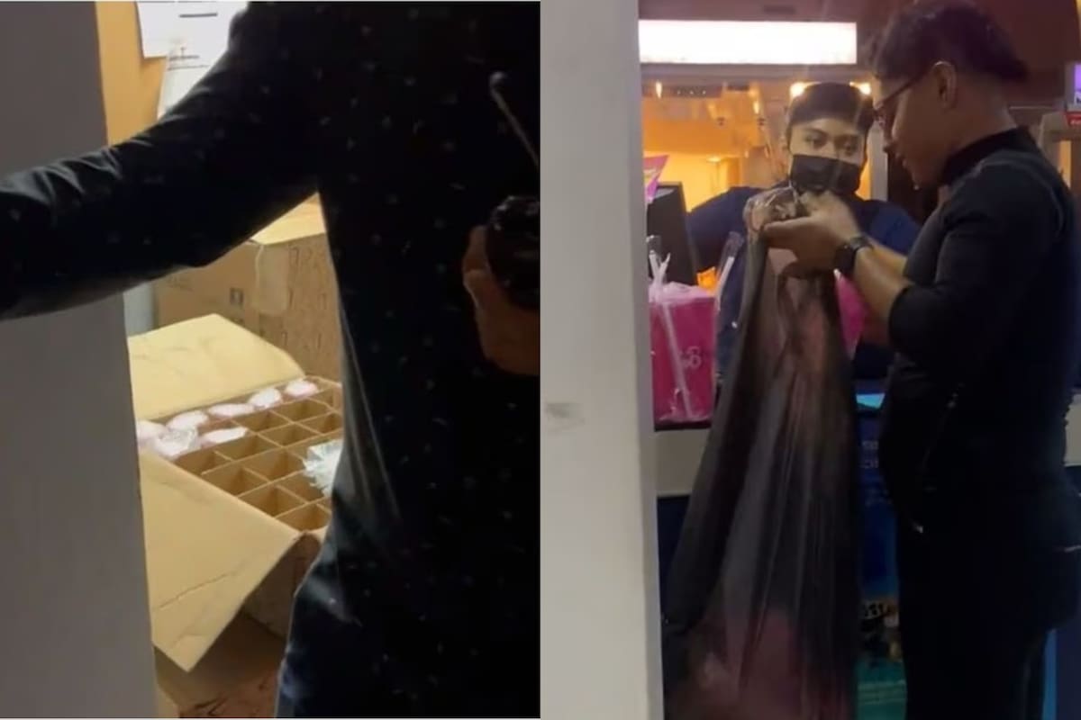 En el primer video, se observan a clientes reclamando a un empleado por unos vasos que están metidos dentro de una caja (Foto: Twitter)