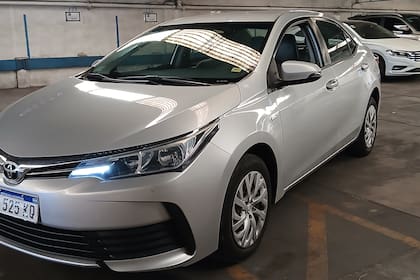 En el remate hay dos unidades del Toyota Corolla