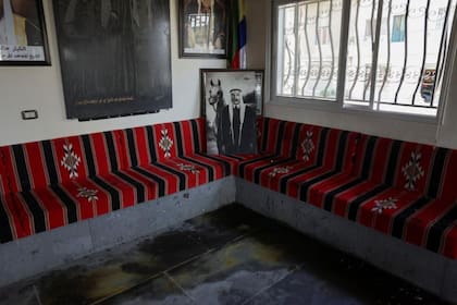 En el salón de huéspedes de la familia Al-Radwan hubo una masacre
