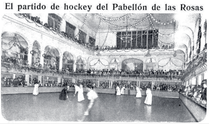 En el salón principal del Pabellón de las Rosas se disputaron también partidos de hockey femenino. Aun se conservan registros de la revista Caras y Caretas