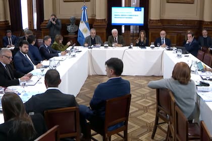 En el Senado buscan acercar posiciones para emitir dictamen la próxima semana