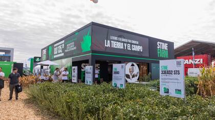 En el stand 450, Stine ofrece atención personalizada y asesoramiento a los productores.