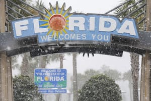 En el sur del estado, las mínimas bajaron hasta a los 60 °F (15 °C) el lunes 12 de enero por la mañana