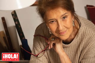 Escenógrafa y vestuarista, vive entre Buenos Aires y París y tiene fascinación por las ranas