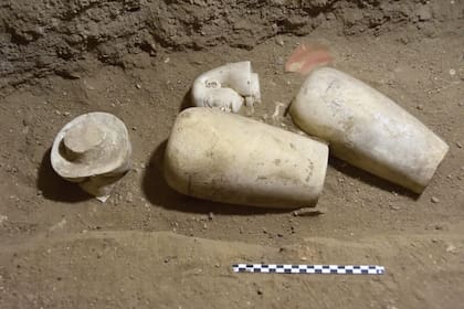 En el templo se hallaron algunas reliquias artísticas y otros útiles de aprendizaje