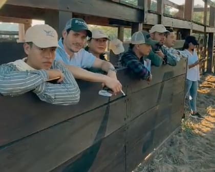 En el tiempo que duró la estadía, clasificaron 500 animales, unificando criterios de selección que les permitió “comprender la importancia de la selección de reproductores funcionales”