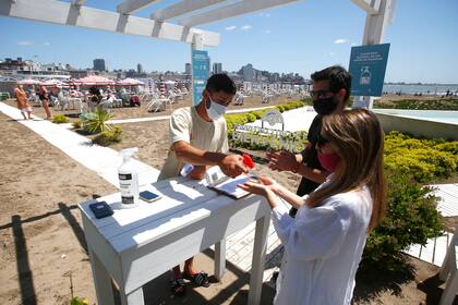Al ingreso de cada balneario se tomará la temperatura