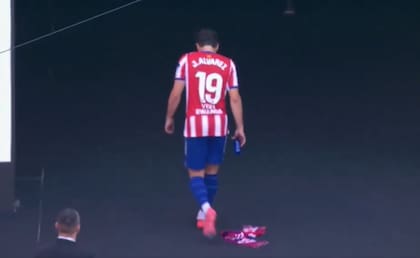 En el último partido, el domingo ante Villarreal, Alvarez fue abucheado durante el calentamiento y luego tras salir como suplente en el empate a 2 a 2 de Atlético en su casa.