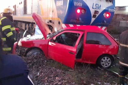 En el vehículo había solo una persona, ocurrió en una de la primera hora pico del viernes