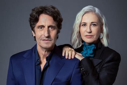 "En el vínculo entre Emilio y Elena está todo: los pactos y los acuerdos entre los personajes, la sexualidad, los secretos que quedan guardados en ese dormitorio", dice Morán, sobre el vínculo entre su personaje y el de Peretti