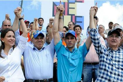 En enero de 2015 Machado, Torrealba, Capriles y Ledezma conmemoraron el 57 aniversario del fin del régimen militar de Marcos Pérez Jiménez