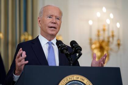 En esta foto del 24 de septiembre de 2021, el presidente Joe Biden habla en la Casa Blanca, Washingron. (AP Foto/Patrick Semansky)