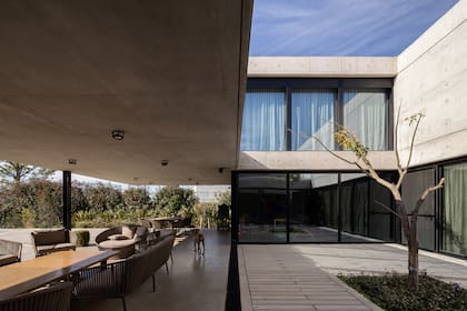 En esta foto se muestra la integración de los espacios _ Arq. Mariano Fiorentini / Fotografía: Ramiro Sosa.