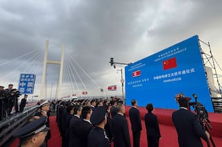 Inauguran nuevo puente que conecta a China con Corea del Norte tras más de una década de retraso