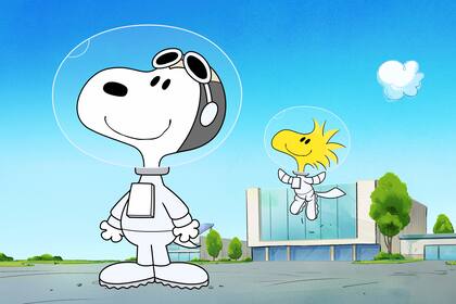 En esta fotografía proporcionada por Apple TV+ Snoopy con Woodstock en la serie de Apple TV+ "Snoopy in Space". (Apple TV+ via AP)