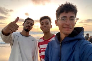 Las vidas rotas de dos hermanos palestinos que sueñan con una vida lejos de Gaza