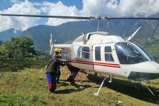 Helicópteros de rescate acuden a aldeas inundadas de Nepal. Reportan 5 desaparecidos