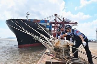 Shanghái cancela 1.300 vuelos mientras China se prepara para el tifón Dolphin