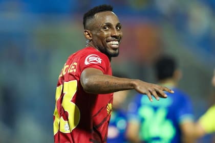 En esta temporada, Julián Quiñones anotó más goles que Cristiano Ronaldo en la Liga Saudita