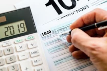 En Estados Unidos, se deben pagar impuestos, aunque los ingresos provengan de otro país