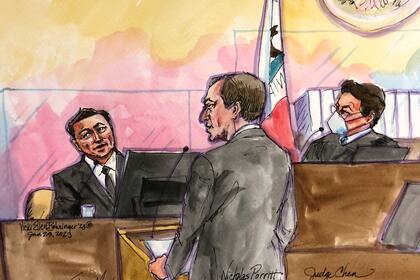 En este boceto de la corte se ve a Elon Musk, a la izquierda, con el abogado de los accionistas Nicholas Porritt, y el juez federal Edward Chen, a la derecha, el lunes 23 de enero de 2023, en una corte federal en San Francisco. (Vicki Behringer via AP)