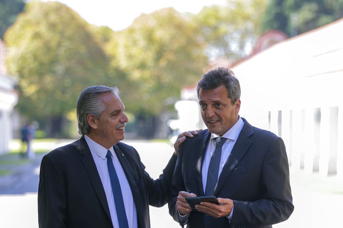 En este contexto, Alberto Fernández y Sergio Massa se reúnen en Olivos