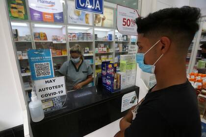 En estos diez primeros días desde el debut de los autotests para Covid en las farmacias, se vendieron 22.000 de las 72.798 unidades que entregaron las droguerías