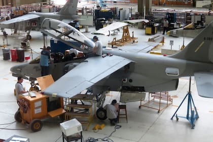 En Fadea se está trabajando para entregar a la Fuerza Aérea una unidad más este año.