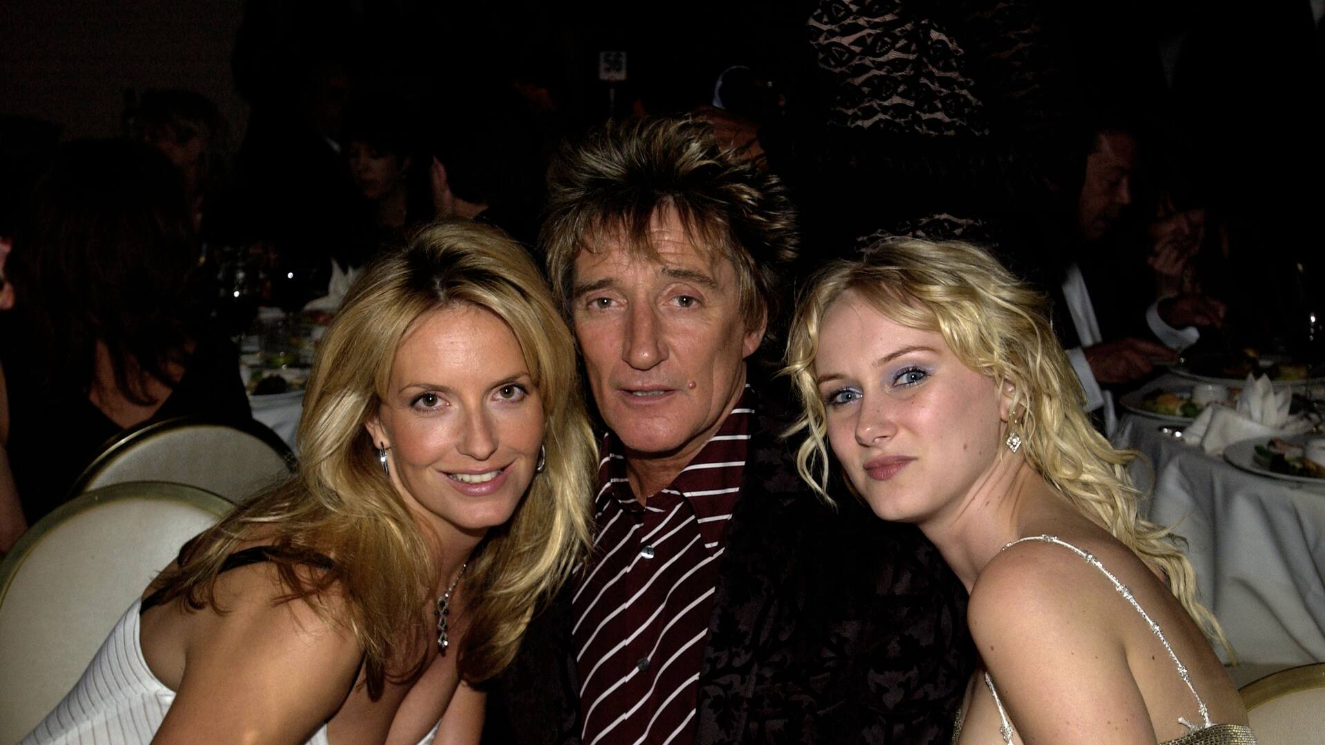 Penny Lancaster junto a Rod Stewart, quien llegó a la Argentina para brindar un show esta noche en GEBA
