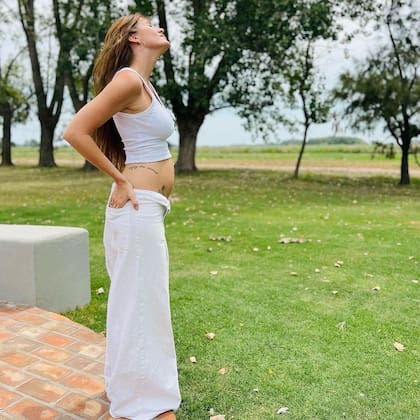 En febrero, Abel Pintos anunció que su esposa Mora Calabrese estaba embarazada (Foto: Instagram @abelpintos)