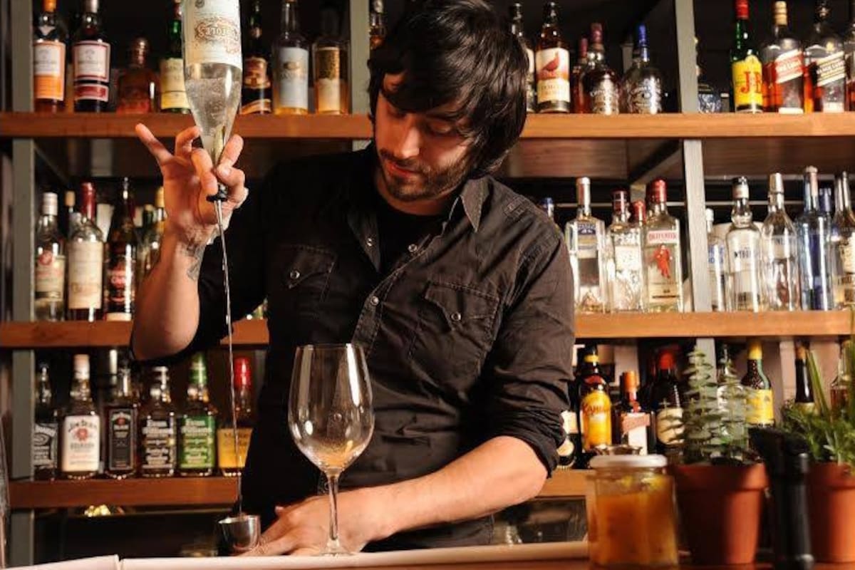 En Florería Atlántico, una versión de Negroni lleva gotas de agua de mar