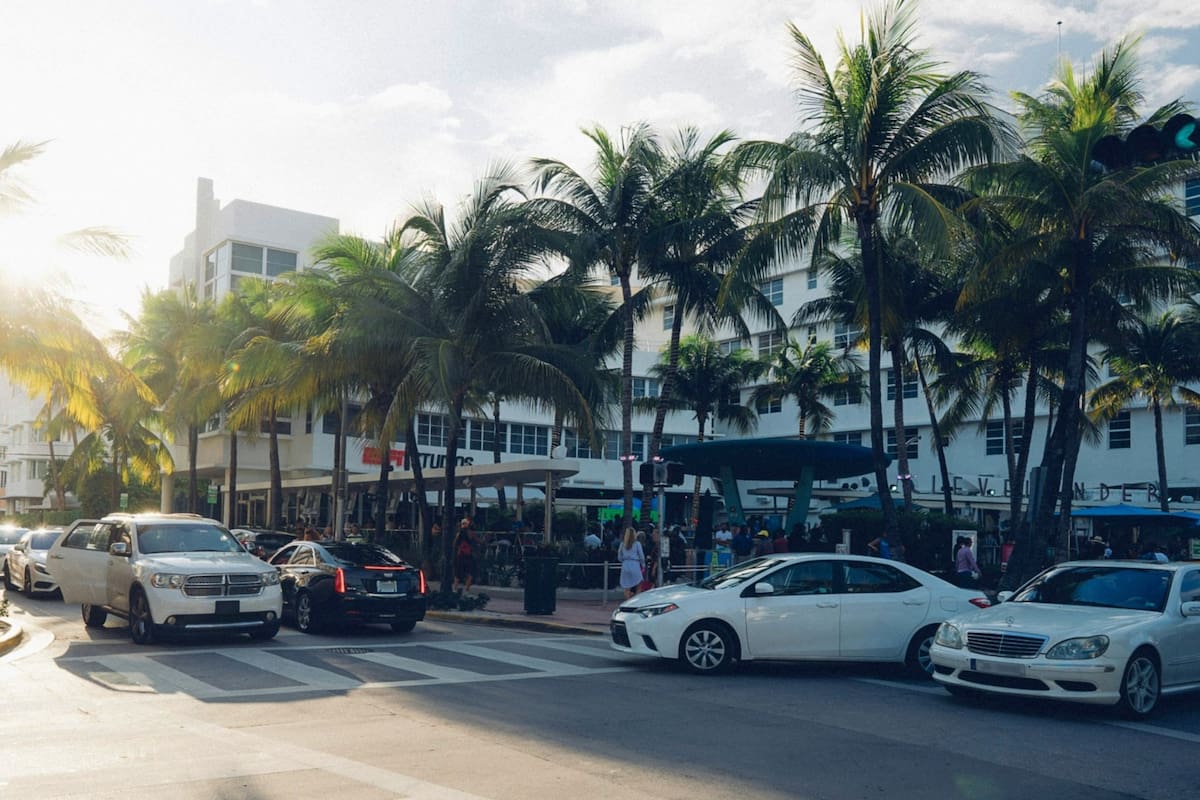 En Florida hay varias razones por las cuales una licencia de conducir puede suspenderse o revocarse