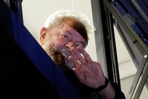 En fotos: así fue la última noche de Lula Da Silva antes de ir a prisión