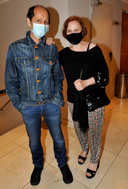 Leonor Manso dijo presente en el estreno de Rotos de Amor