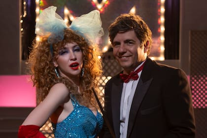 En fotos: la increíble transformación de Sofía Gala en Moria Casán, para la biopic de Netflix