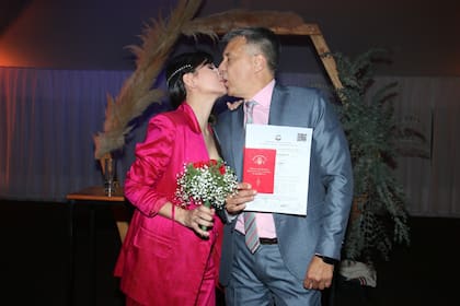 En fotos: toda la intimidad del casamiento de Rolando Graña y Giselle Krüger